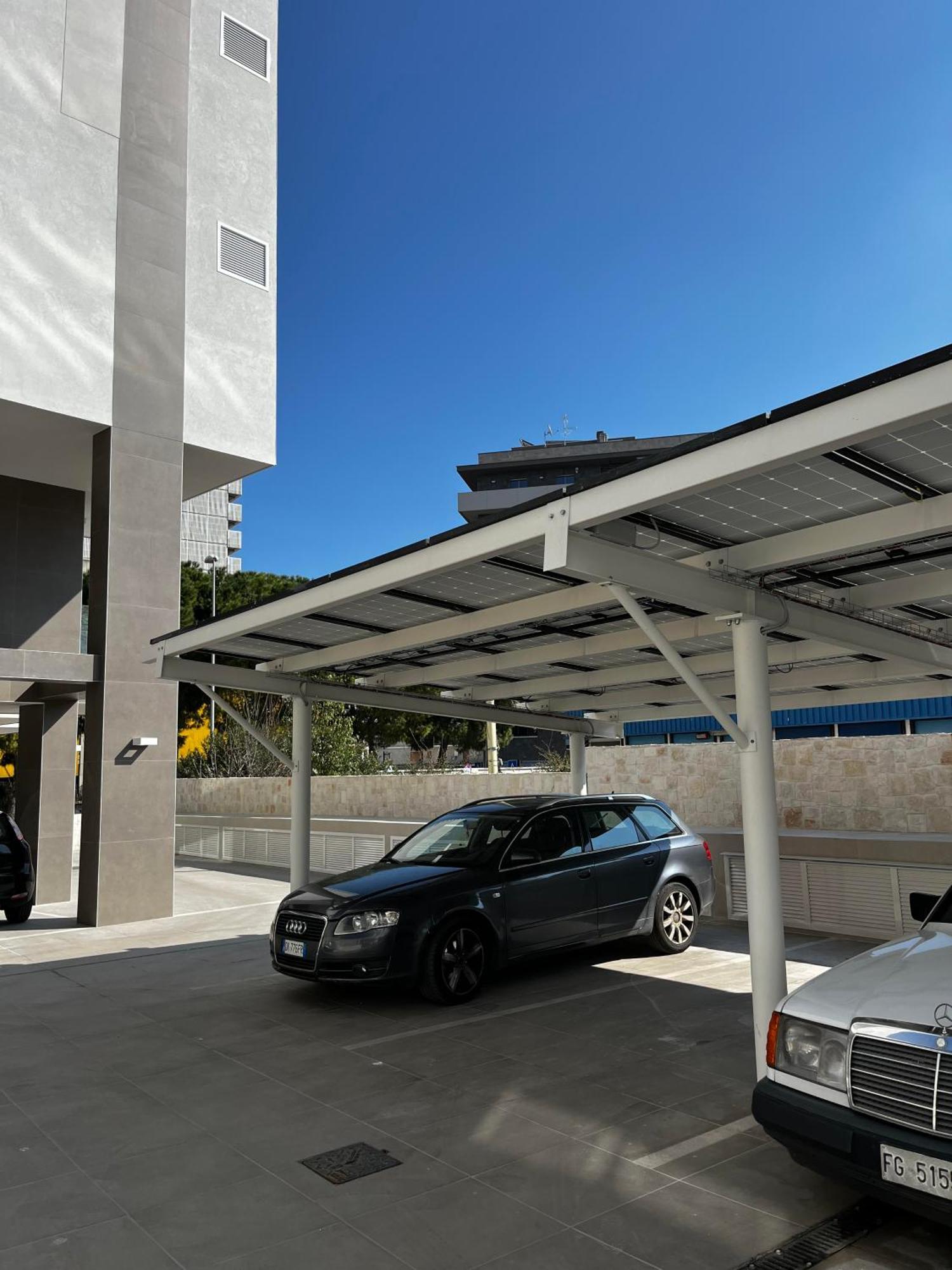 Apulialux - Exclusive And Modern City View, Private Parking Appartement